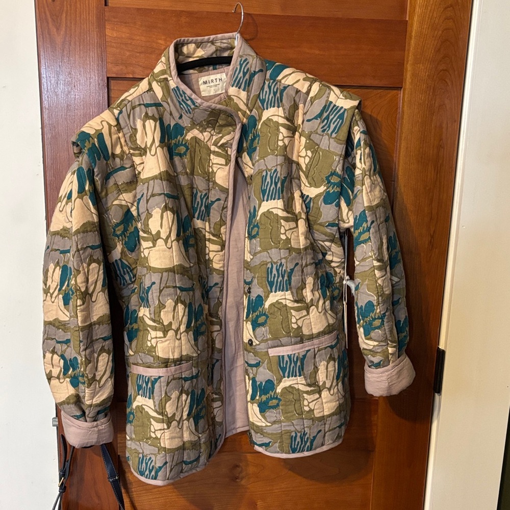 Mirth quilted Puffer Jacket - Multicolor